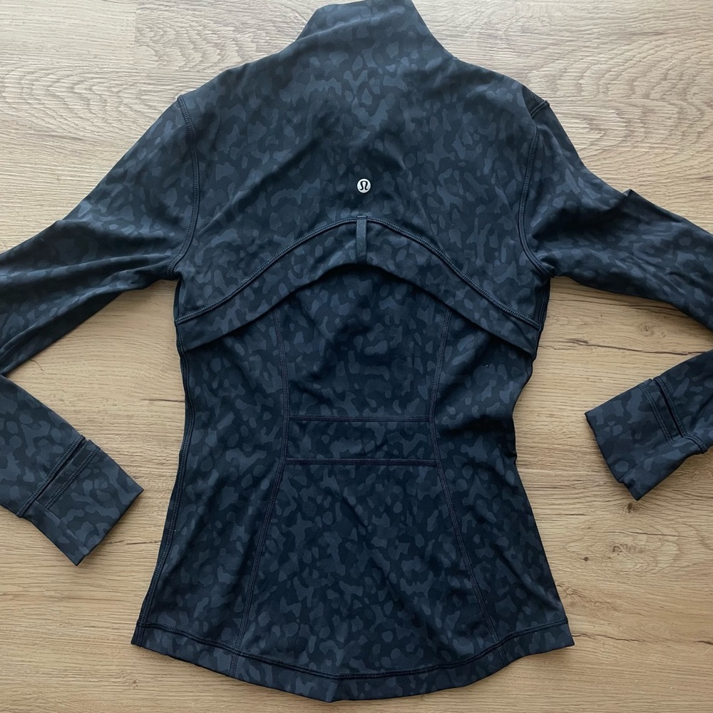 Lululemon Define Jacket - Picture 6 of 12
